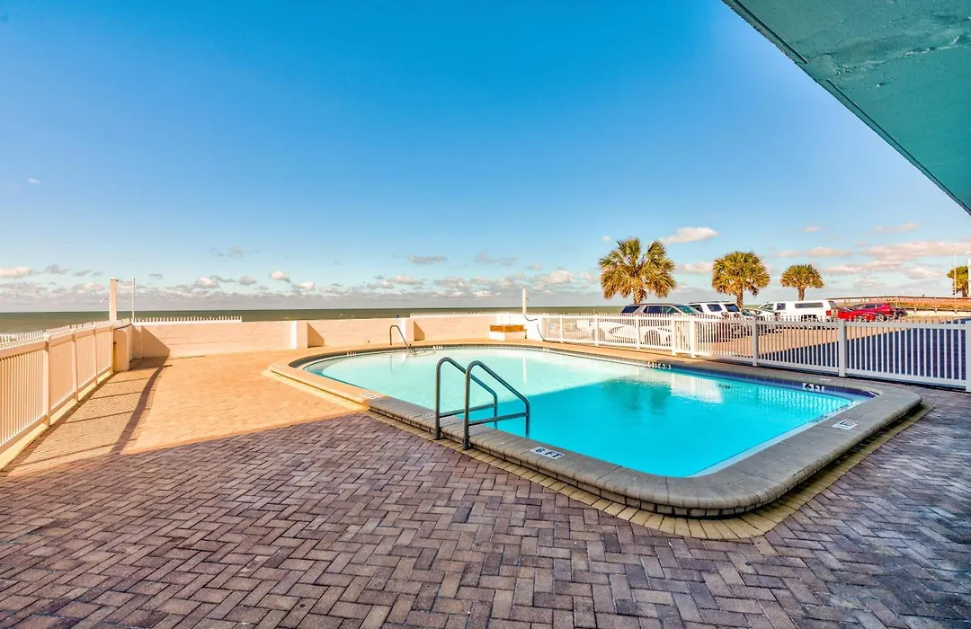 Sunset Chateau 207-1